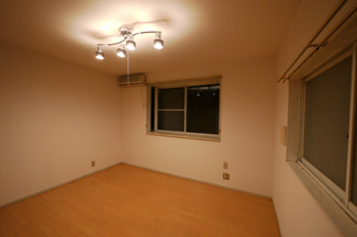 【洋室】 | 関上久屋原ワンルームハイツ