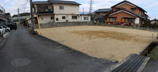 【外観】 | 南東側接道が確認出来るカット