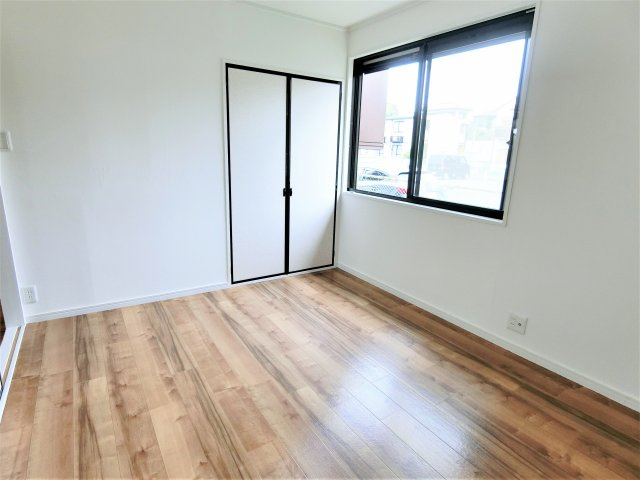 ファーストコーポ八千代の洋室