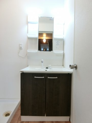ファーストコーポ八千代の独立洗面台