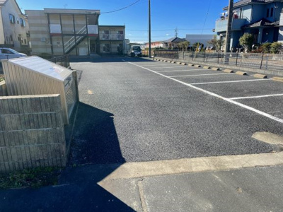 【駐車場】 | なるとう