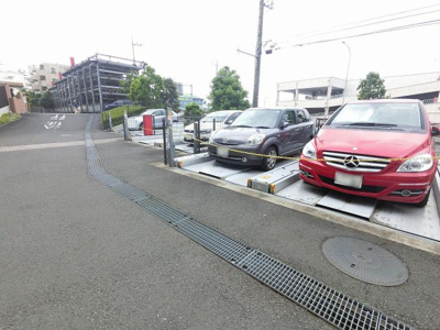 【駐車場】 | ソルジェガーデン