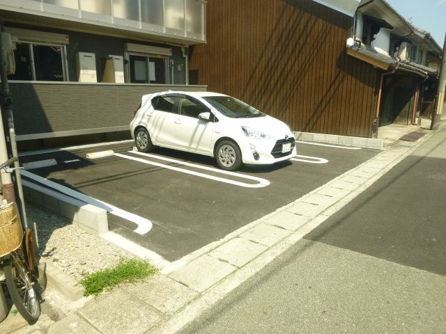 Ｂｅ・Ａｌｌａｙｅｄの駐車場