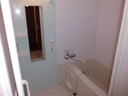 ロイヤルガーデンアネックスの浴室