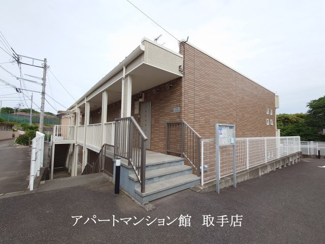 コモドアデッソの外観