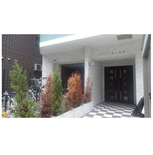 クレシア東心斎橋　BRAVI不動産のエントランス|【クレシア東心斎橋】エントランスです