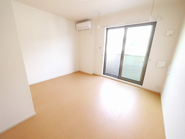 ハーベストⅡの居間・リビング|こちらの居間で趣味の時間をお楽しみください