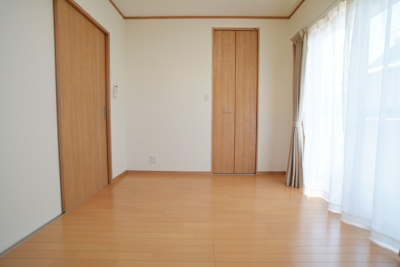 【寝室】 | ビバーチェ吉岡２