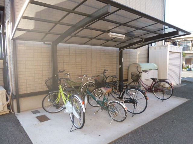 倉敷市安江のアパートのその他共用部分|自転車置き場