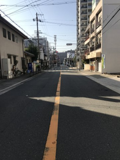 【前面道路含む現地写真】