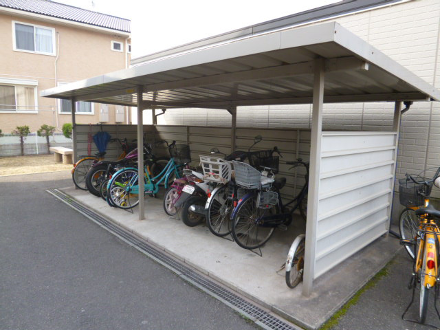 ヴィスタ桑田Ⅰのその他共用部分|駐輪場