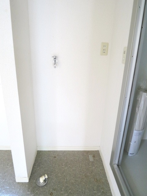 メゾンプルミエの設備|室内洗濯機置場