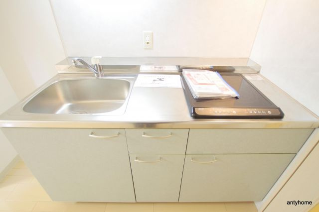 ニューシティアパートメンツ西天満　仲介手数料無料のキッチン