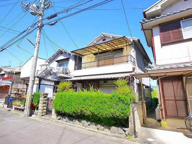 山中一戸建の外観