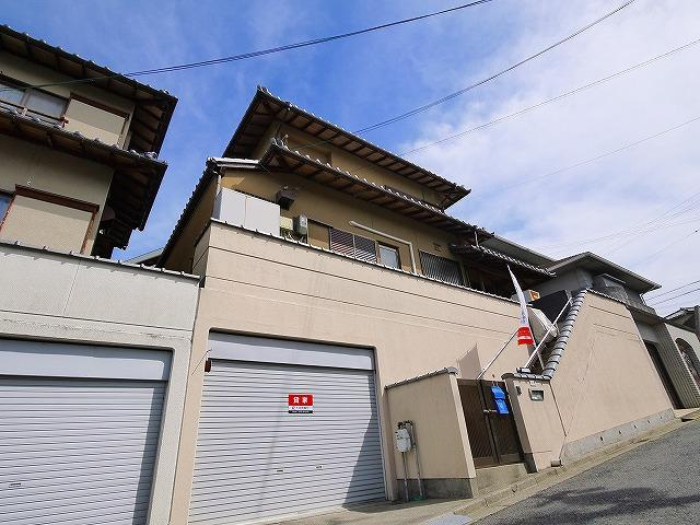 中山町西一戸建の外観