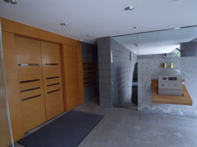 【エントランス】 | パークコート市谷台南榎