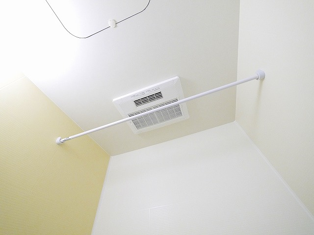 モデルノⅠの設備|浴室乾燥機付きです