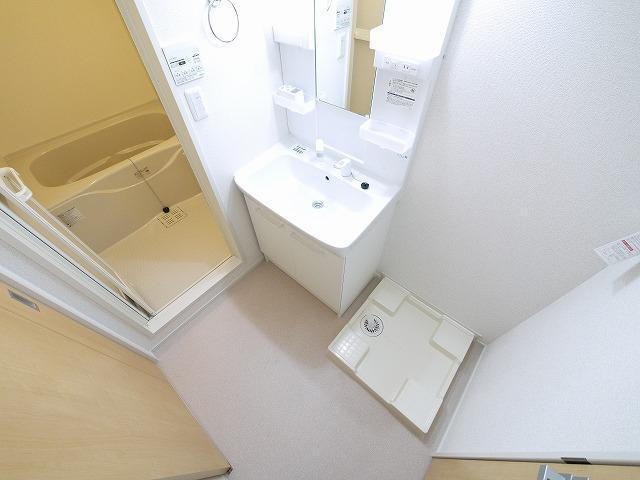 モデルノⅠの洗面所|忙しい朝には欠かせない洗面所です