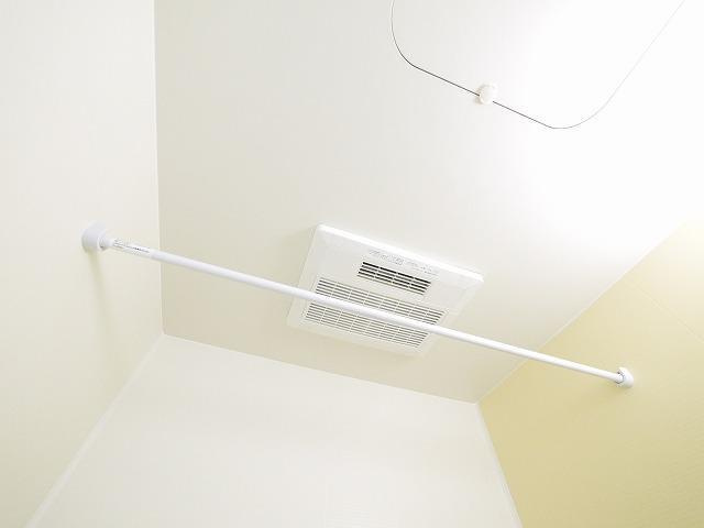 モデルノⅠの設備|お風呂には浴室乾燥機もついてます。