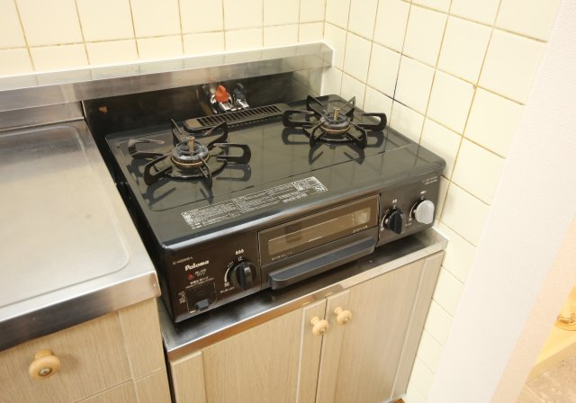 ドミールたかねB棟のキッチン