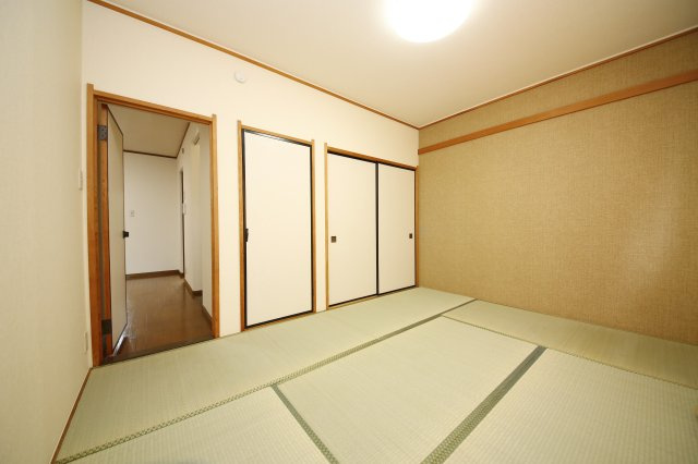 ドミールたかねB棟の和室