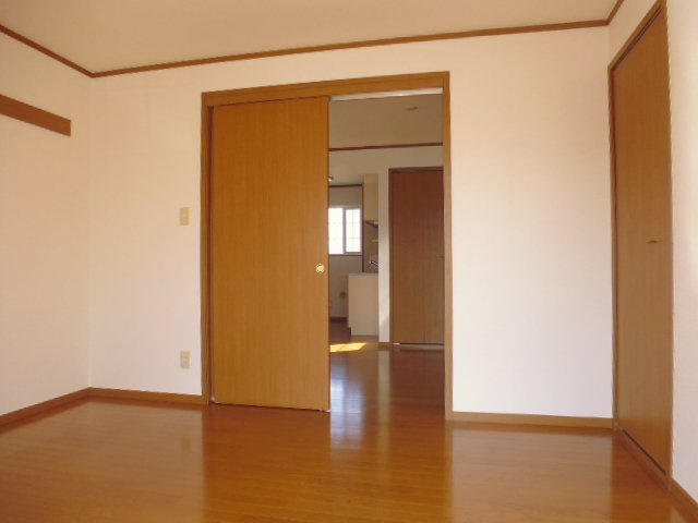 プラティーヌＫ．Cの洋室