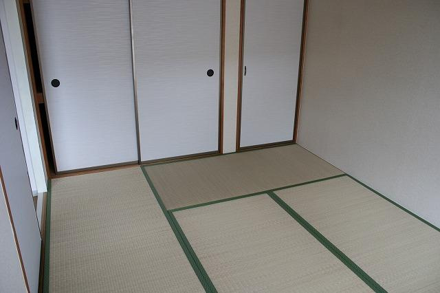 エトワール六条の和室|い草の香りが落ち着く素敵な和室です