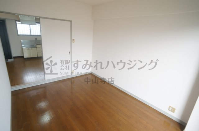 ガーデンハイツ山本の寝室
