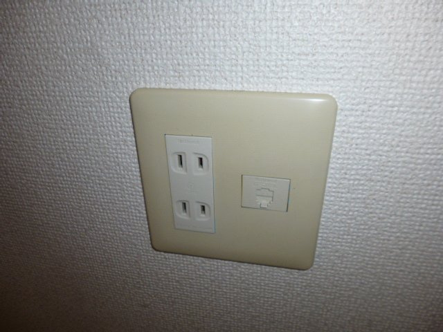 イースト２１の設備|電話モジュラー