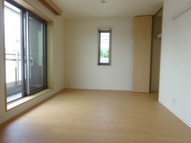 イデアーレ伊丹の洋室