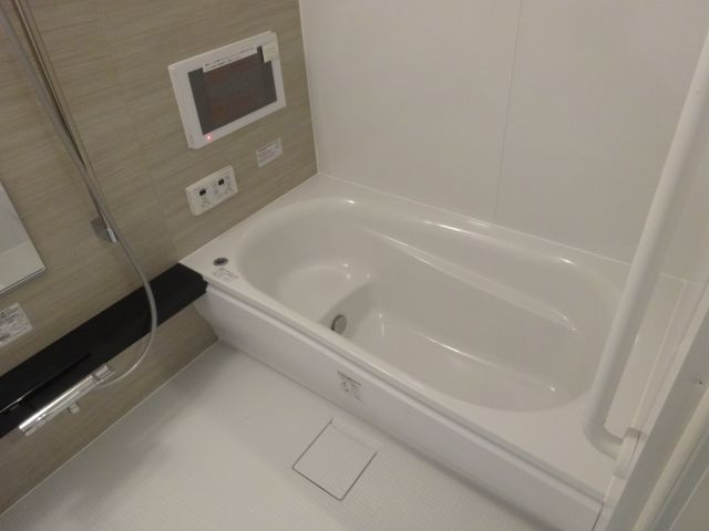 イデアーレ伊丹の浴室