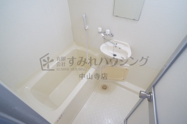 ハイツ後藤の浴室