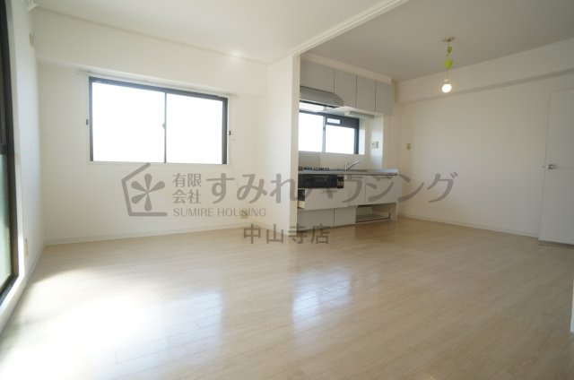 ハイツ後藤の居間・リビング