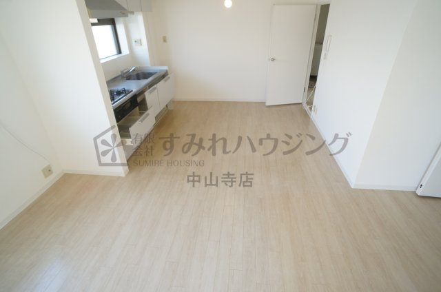 ハイツ後藤の居間・リビング