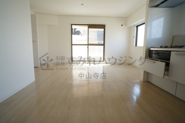 ハイツ後藤の居間・リビング