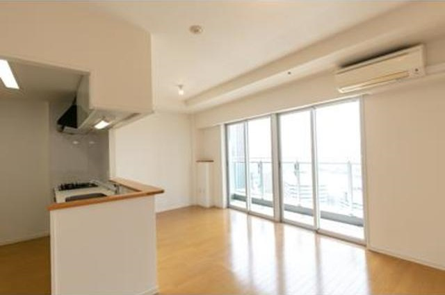 中央区勝どき１丁目の賃貸マンションの居間・リビング