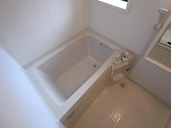 烏帽子ハイツ六甲の浴室