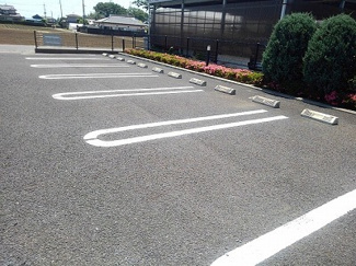 【駐車場】