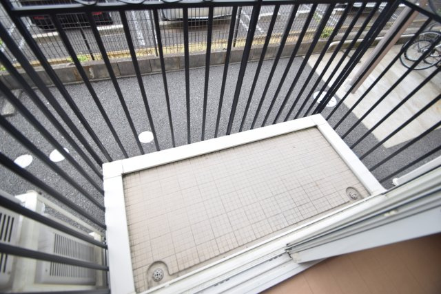 ＣａｍｅｌｌｉａⅡのバルコニー|駐輪場があります。