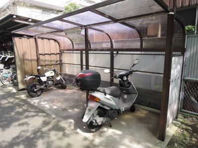 【その他共用部分】 | ハーズ横浜ベイガーデン | バイク置場