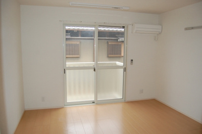 【居間・リビング】 | エトワール | ※同建物同型別のお部屋