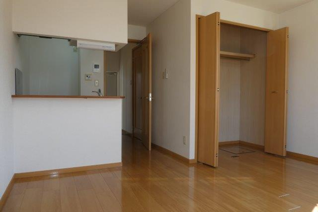 レグルス早島の洋室