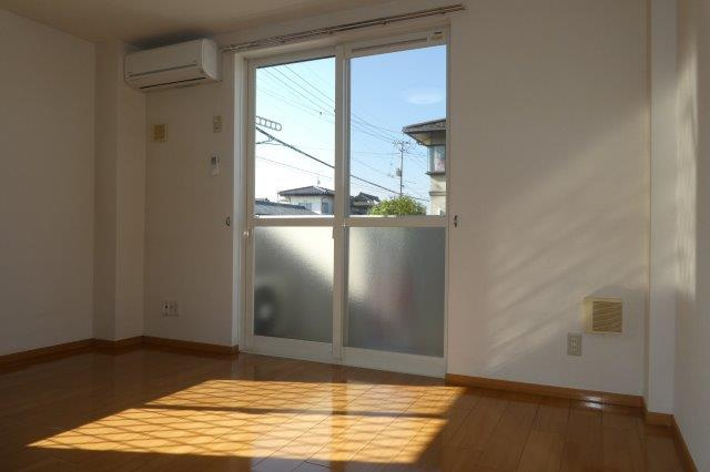 レグルス早島の洋室