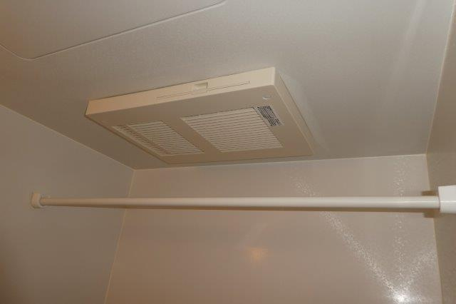 レグルス早島の浴室|浴室乾燥機