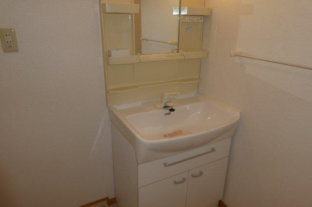 レグルス早島の独立洗面台