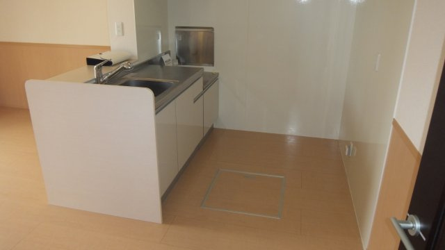 アークＴＯＷＡのキッチン|キッチン広く使いやすいです。