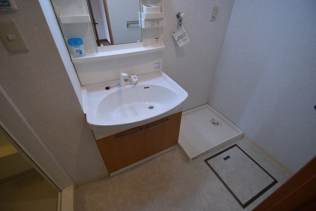 ウィステリアⅡの洗面所|洗面脱衣所