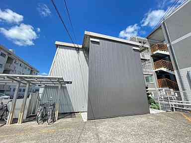 マンション楠の外観|レトロな外観です。