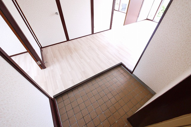 新町ハイツの玄関|シンプルで使いやすい玄関です