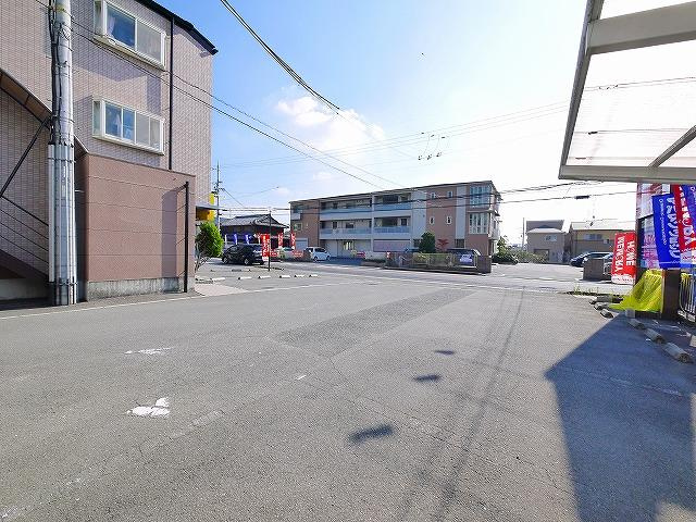 マンション大和の駐車場|カースペースがあります